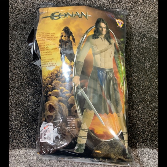 Conan Costume - Picture 2 of 3